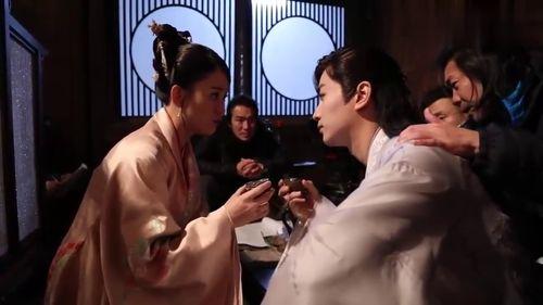 朕与她搞笑花絮吃瓜,朕与她搞笑花絮，吃瓜群众笑翻天